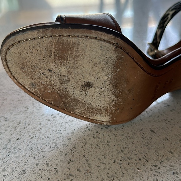 SALE !! Coach Brown Leather Sandals 7.5 - Picture 5 of 10